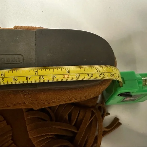 Minnetonka Brown Fringe Moccasin Boots - Picture 11 of 16